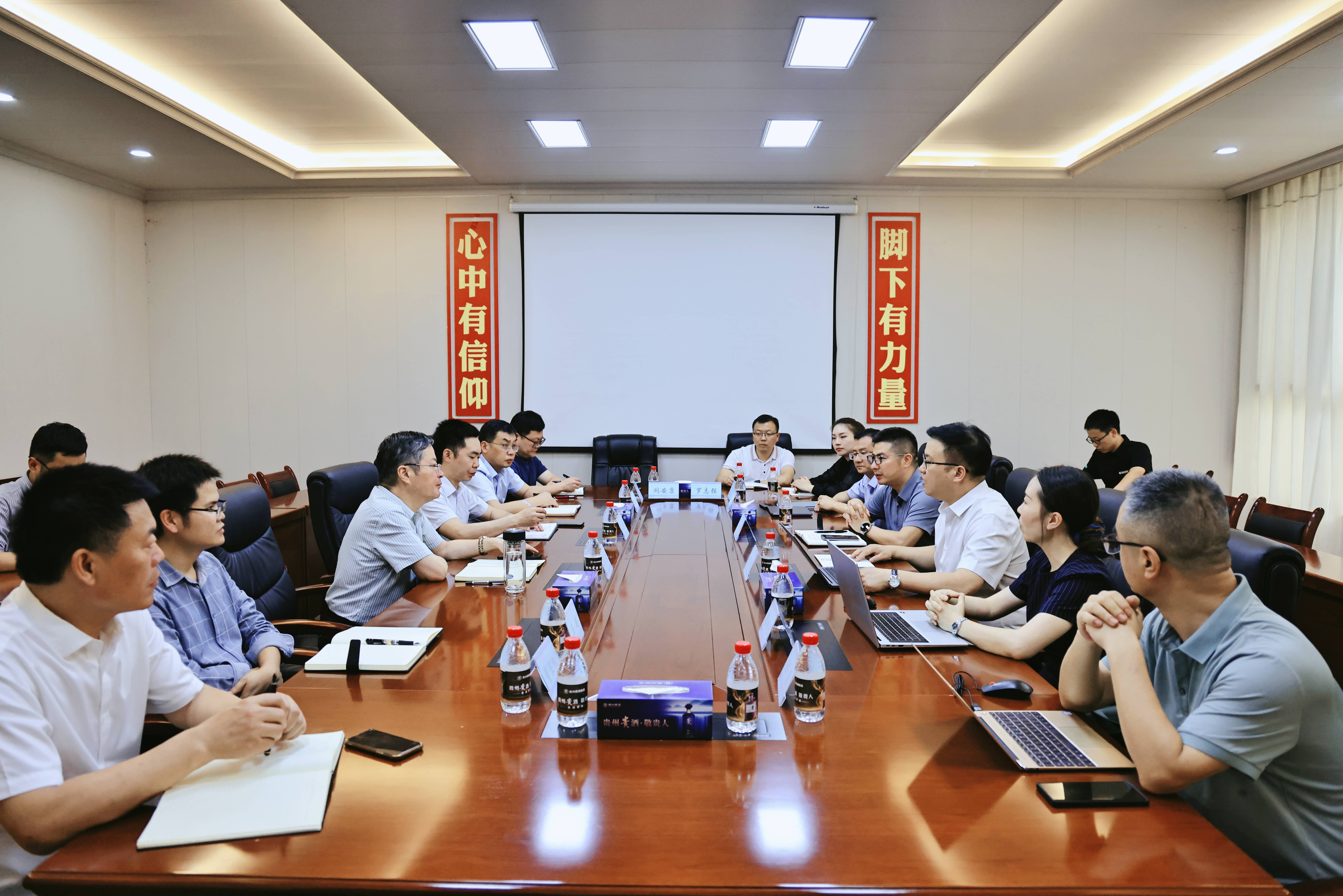 80902791.jpg 80902791.jpg