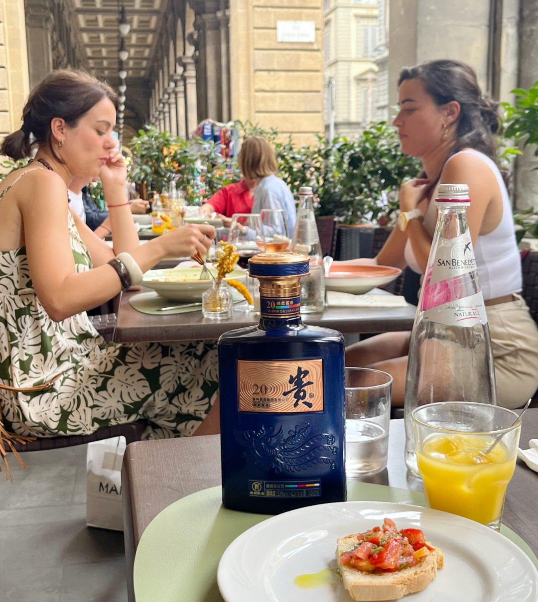 83402950.png 83402950.png